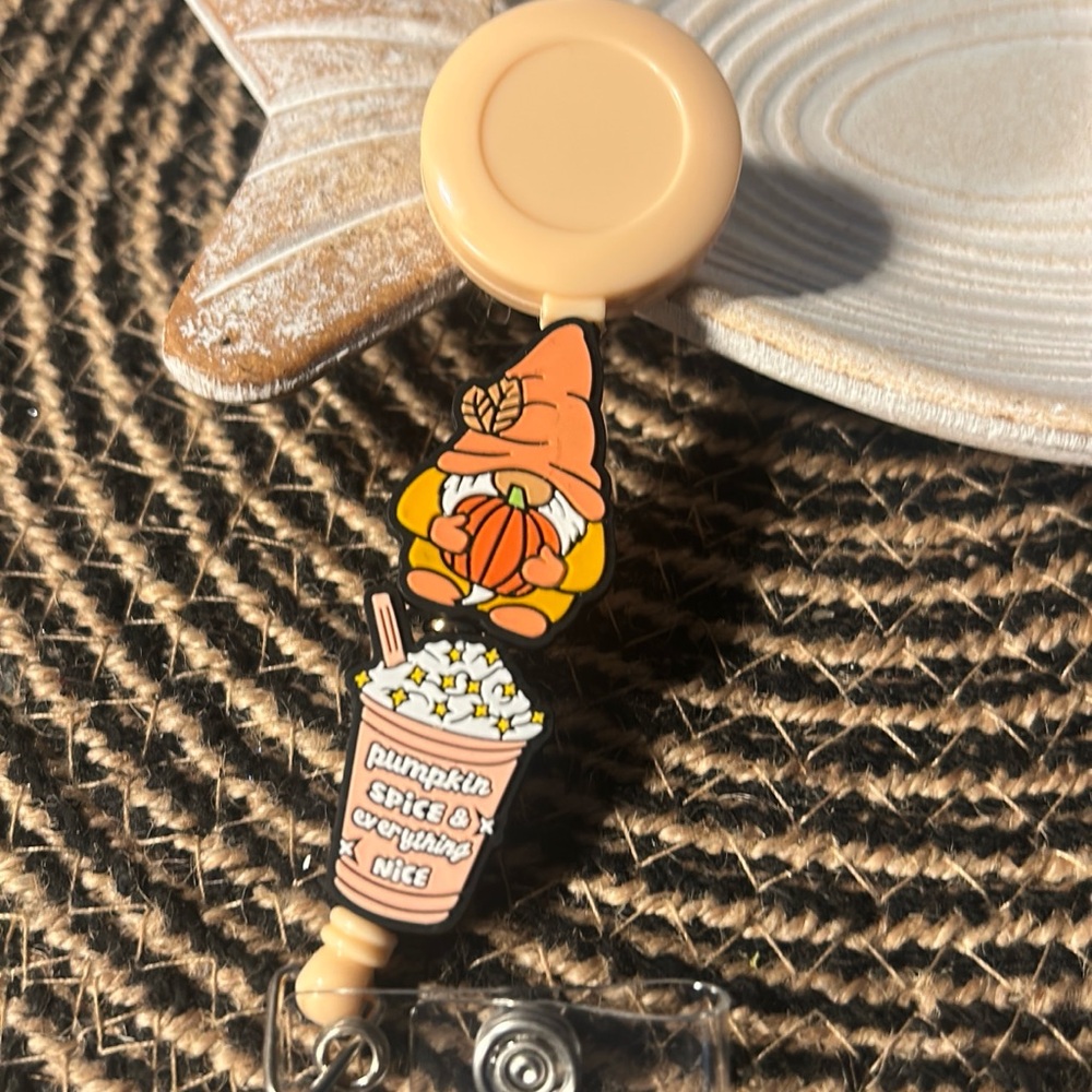 Pumpkin Spice Latte Badge Reel